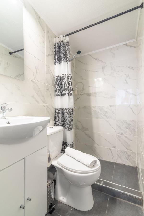 Modern Studio Near Downtown Ираклион Экстерьер фото